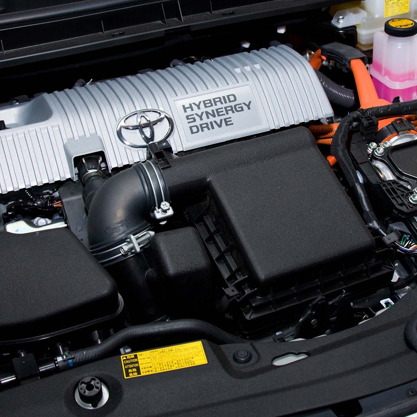 Engine of Toyota Prius Hybrid vehicle 2009 model with Synergy Drive